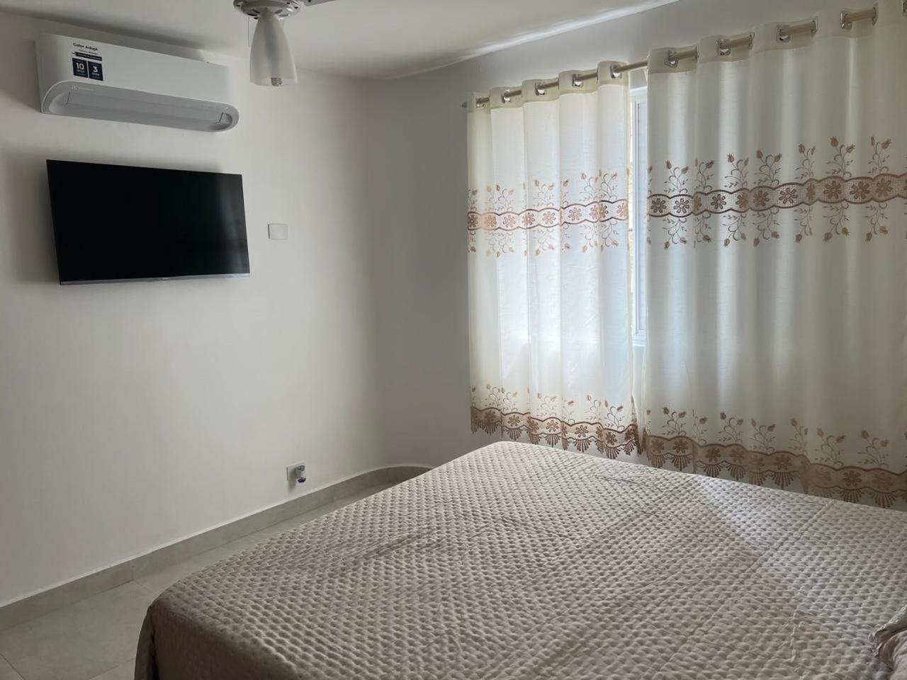 Beleza De Apartamento 300 Metros Da Praia Guaruja Ngoại thất bức ảnh