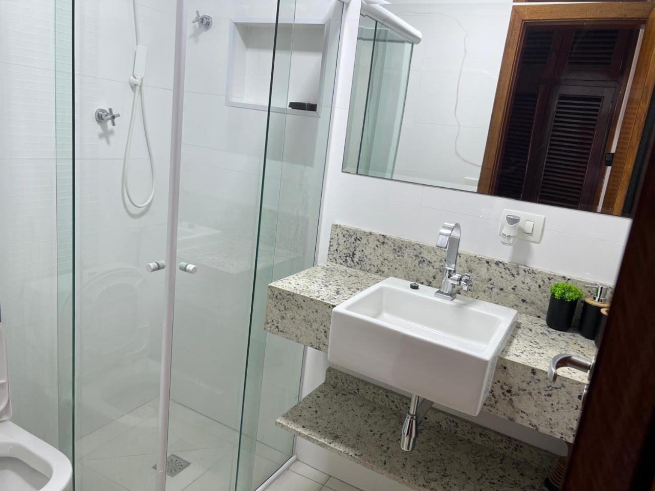 Beleza De Apartamento 300 Metros Da Praia Guaruja Ngoại thất bức ảnh
