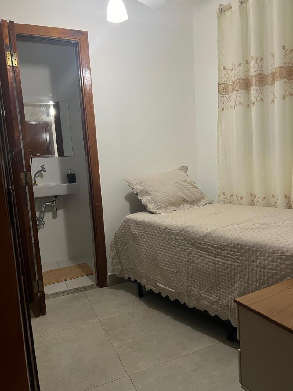 Beleza De Apartamento 300 Metros Da Praia Guaruja Ngoại thất bức ảnh