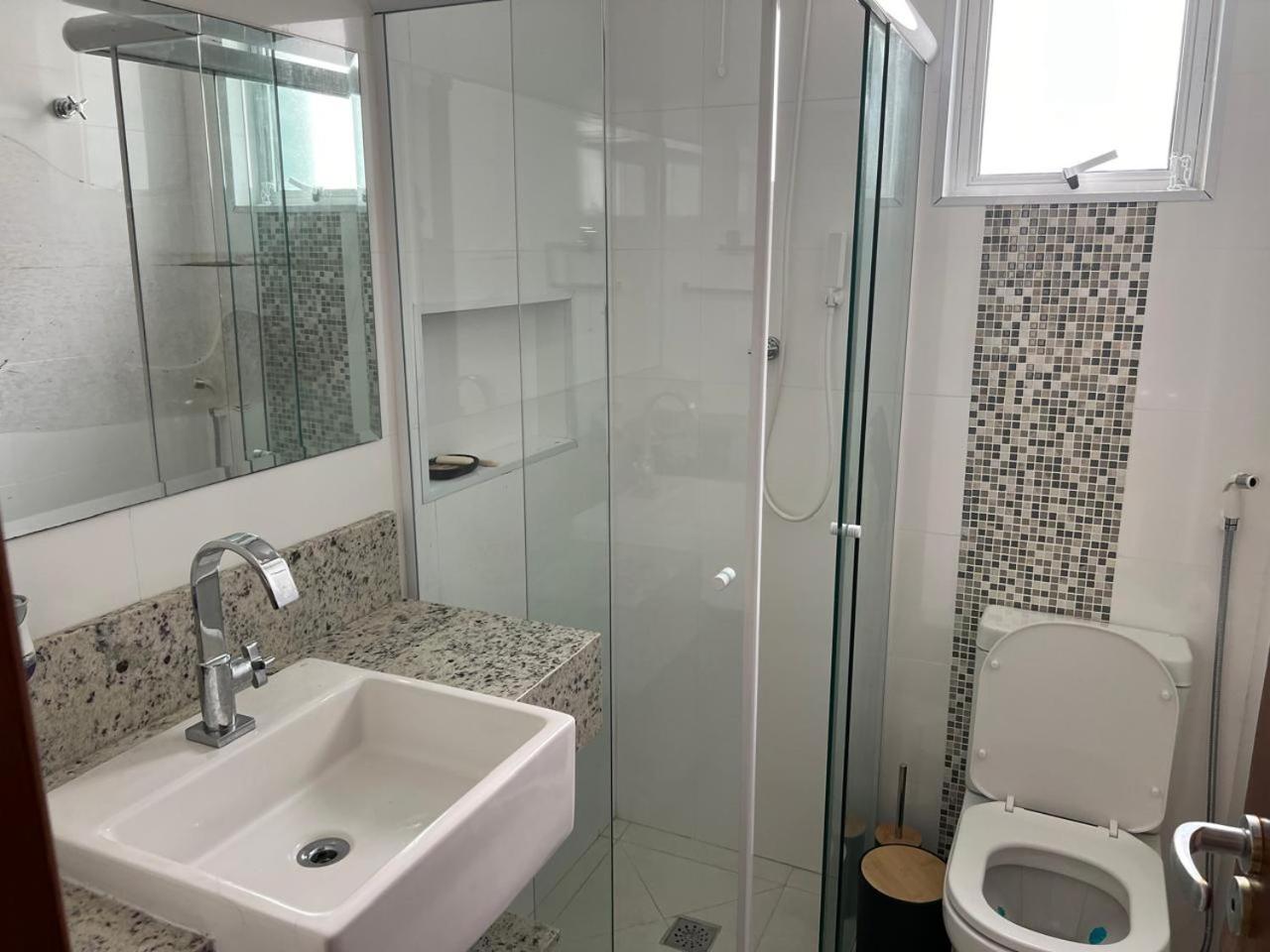 Beleza De Apartamento 300 Metros Da Praia Guaruja Ngoại thất bức ảnh