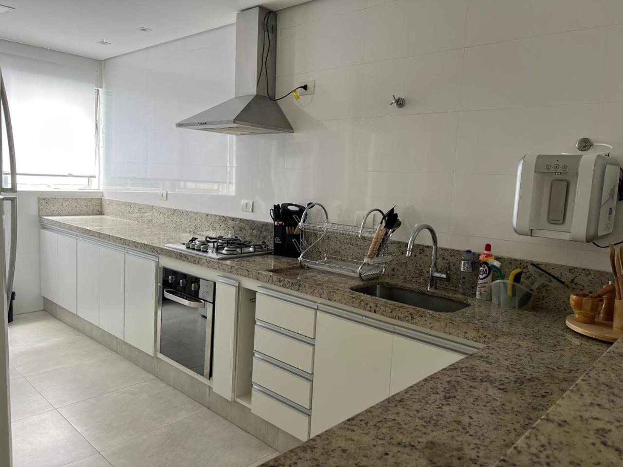 Beleza De Apartamento 300 Metros Da Praia Guaruja Ngoại thất bức ảnh
